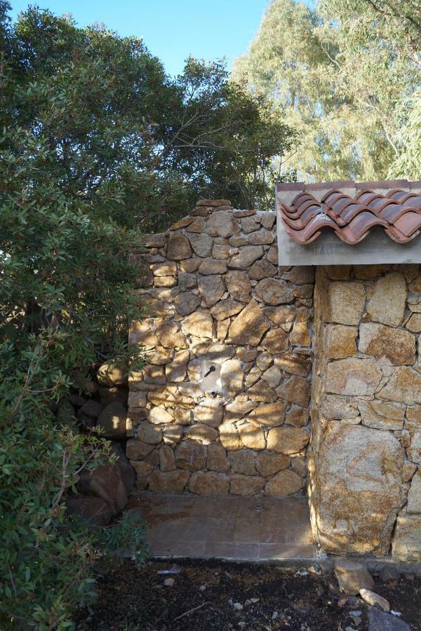 הוילה אורוסיי Sa Domo De Mannoi Su Catreathu מראה חיצוני תמונה
